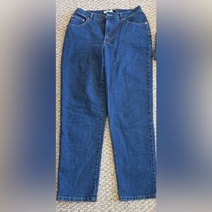 St. John’s Jeans
Size 10 S